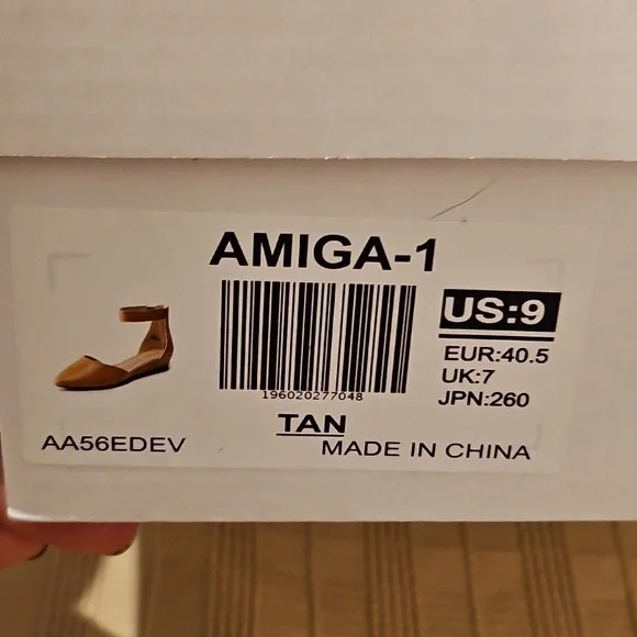 Dream Pairs Pointed Toe Tan Ankle Strap Shoes - Picture 11 of 11